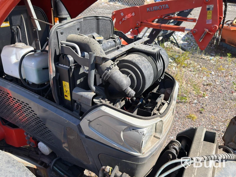 Kubota L5740 med lastare, sandspridare, plog m.m. -2013