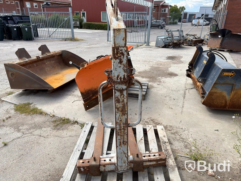 Gaffelställ för kran m.m.