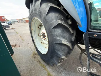 New Holland JN TD5 85 with loader - 2013 (Repair item)