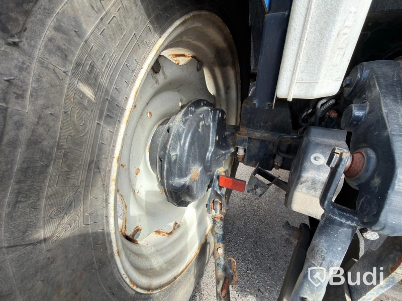 New Holland JN TD5 85 with loader - 2013 (Repair item)