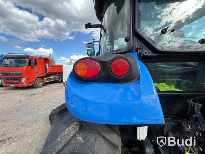 New Holland JN TD5 85 with loader - 2013 (Repair item)