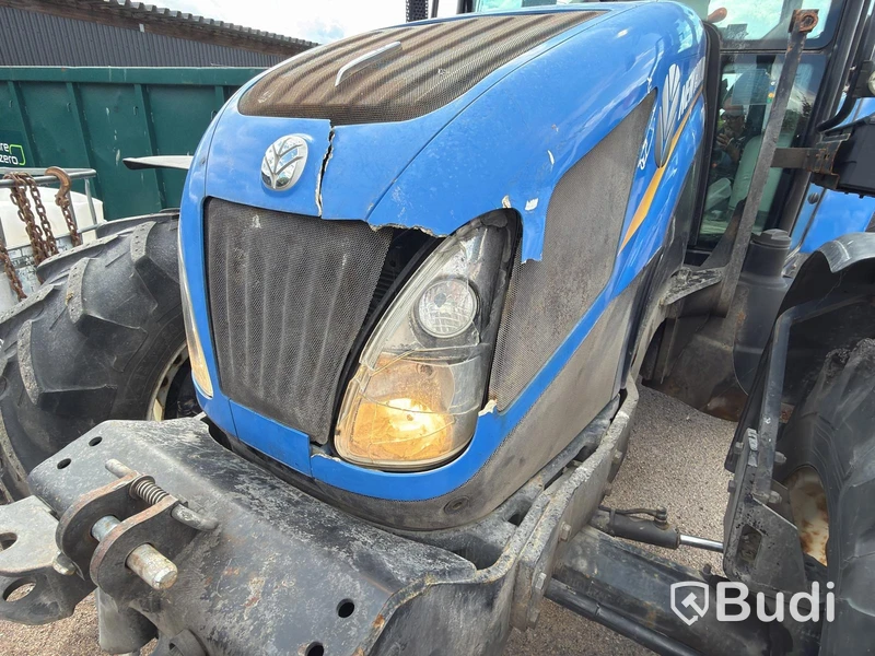 New Holland JN TD5 85 with loader - 2013 (Repair item)