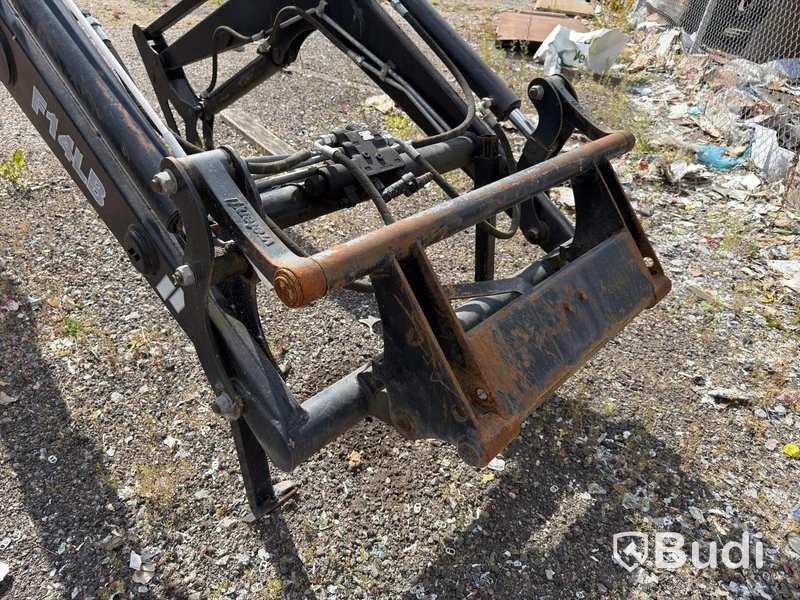 New Holland JN TD5 85 with loader - 2013 (Repair item)