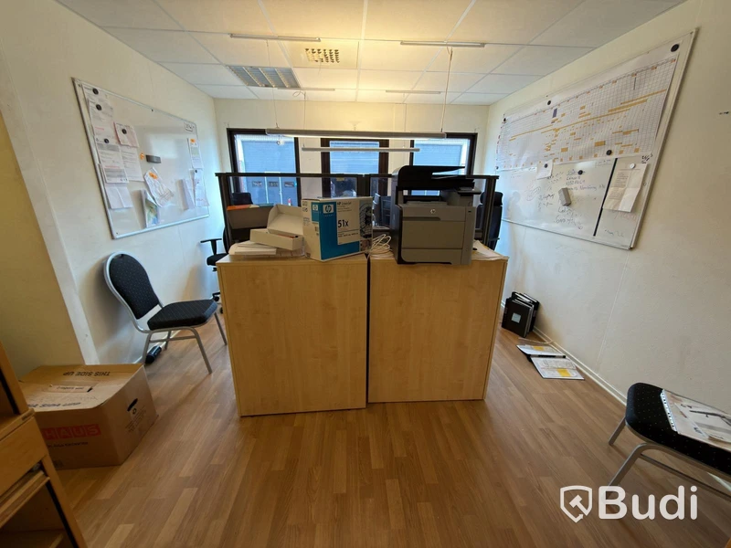 4 office workstations, printers, etc.
