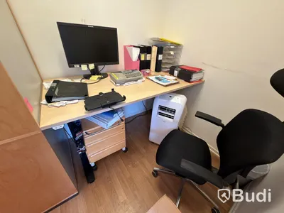 4 office workstations, printers, etc.