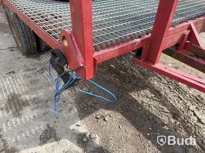 Traktorsläp med ramper