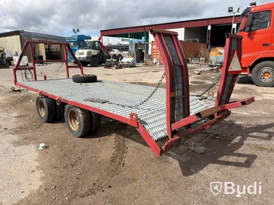 Traktorsläp med ramper