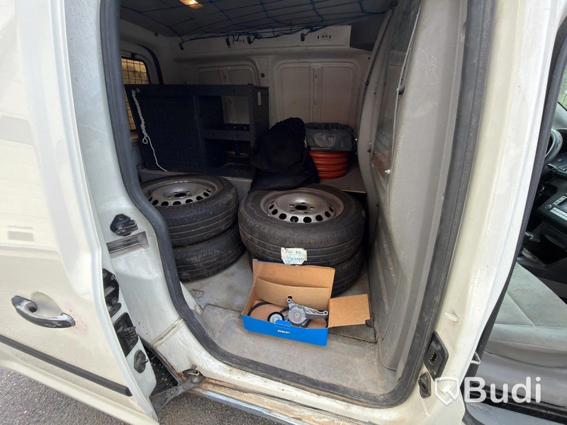 Volkswagen Caddy 1.9 TDI Panel Van (105 hp) -2008