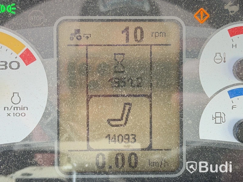 New Holland TD5.85 med lastare-2016