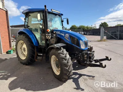 New Holland TD5.85 med lastare-2016