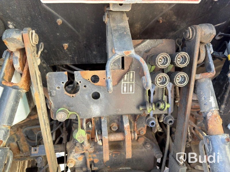 New Holland TD5.85 med lastare-2016