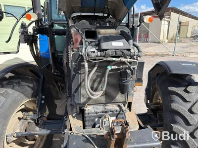 New Holland TD5.85 med lastare-2016
