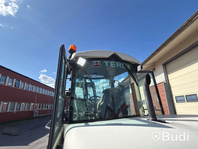 Hjullastare Terex TL100, gafflar, -2011