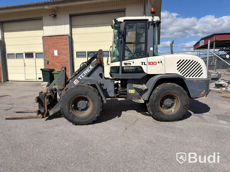 Hjullastare Terex TL100, gafflar, -2011