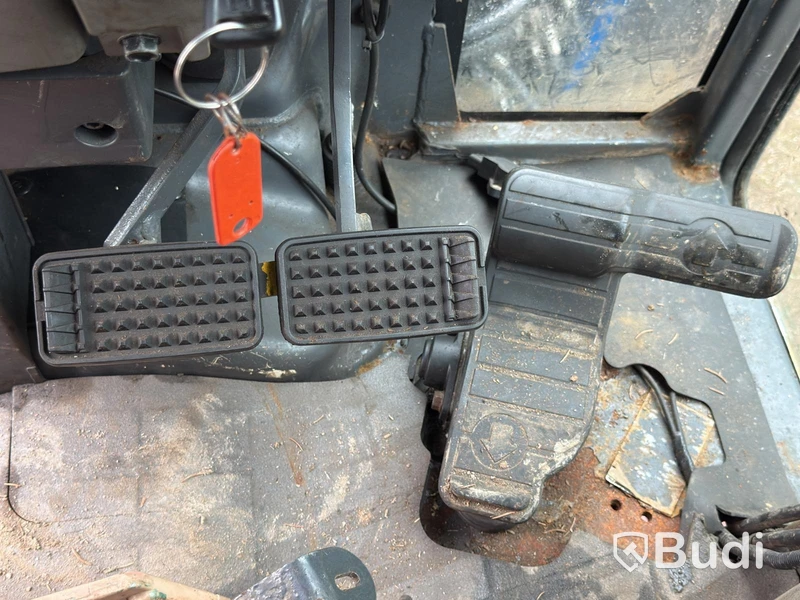 Kubota L7 L4240 -2013