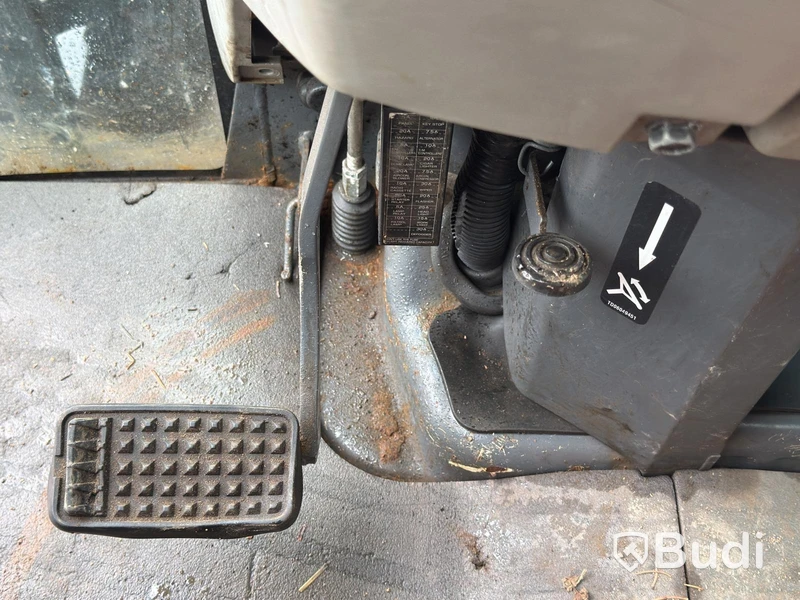Kubota L7 L4240 -2013