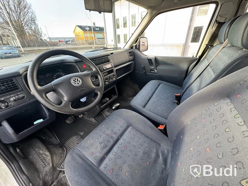 Volkswagen Caravelle 2.5 -2001 | Automat