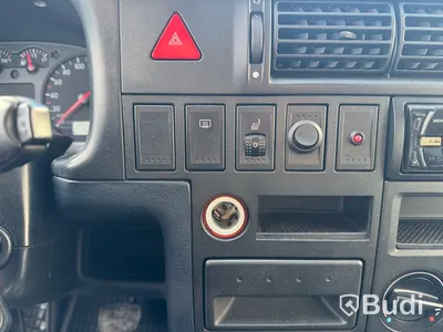 Volkswagen Caravelle 2.5 -2001 | Automat