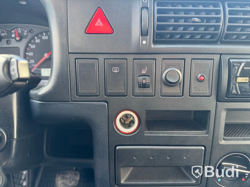 Volkswagen Caravelle 2.5 -2001 | Automat