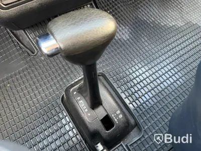 Volkswagen Caravelle 2.5 -2001 | Automat