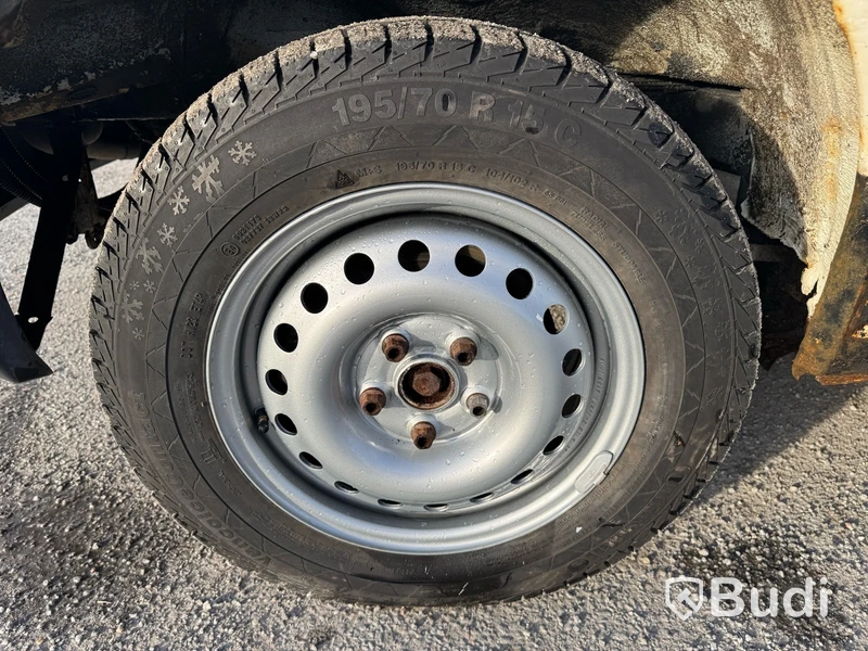 Volkswagen Caravelle 2.5 -2001 | Automat