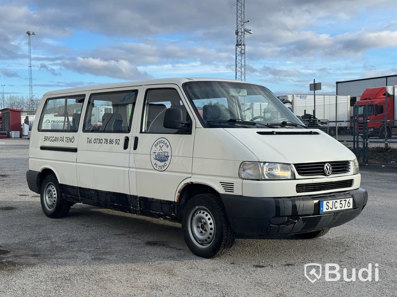 Volkswagen Caravelle 2.5 -2001 | Automat