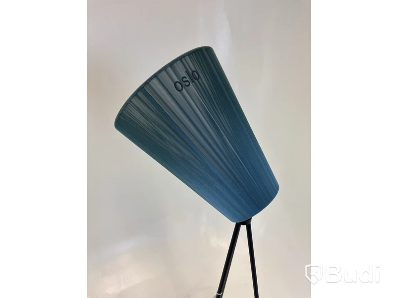 Golvlampa Oslo Wood. Ord. pris inkl. moms: ca 5990 kr