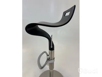 Barstol Moos, Miniforms. Ord. pris inkl. moms: 3960 kr