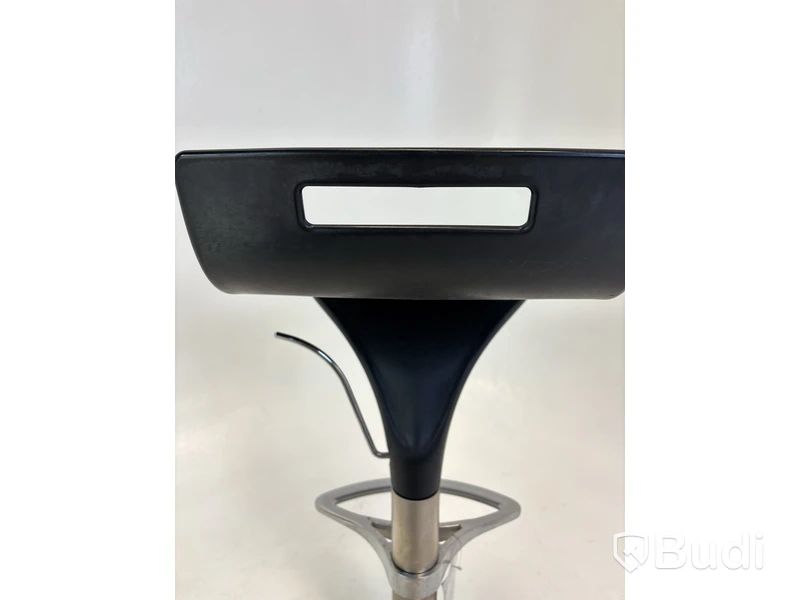 Barstol Moos, Miniforms. Ord. pris inkl. moms: 3960 kr