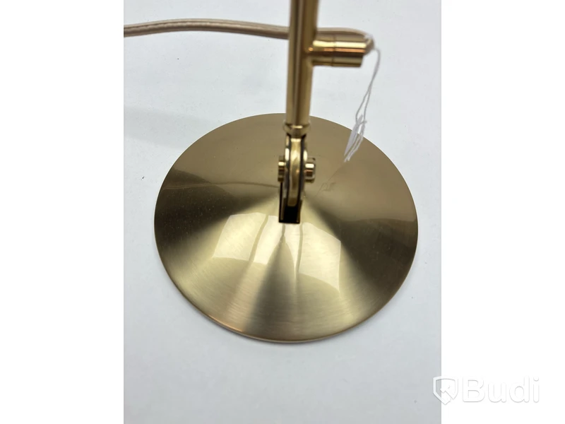 Bordslampa Bestlite. Ord. pris inkl. moms: ca 5596 kr