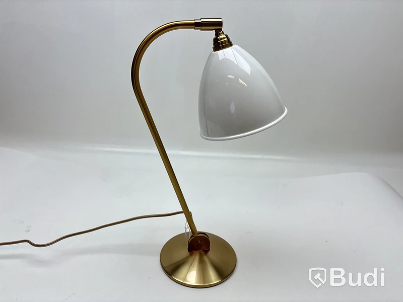 Bordslampa Bestlite. Ord. pris inkl. moms: ca 5596 kr