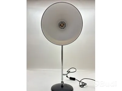 Bordslampa Gubi Bestlite. Ord. pris inkl. moms: ca 7177 kr