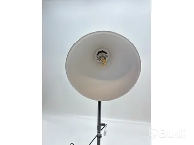Bordslampa Gubi Bestlite. Ord. pris inkl. moms: ca 5550 kr
