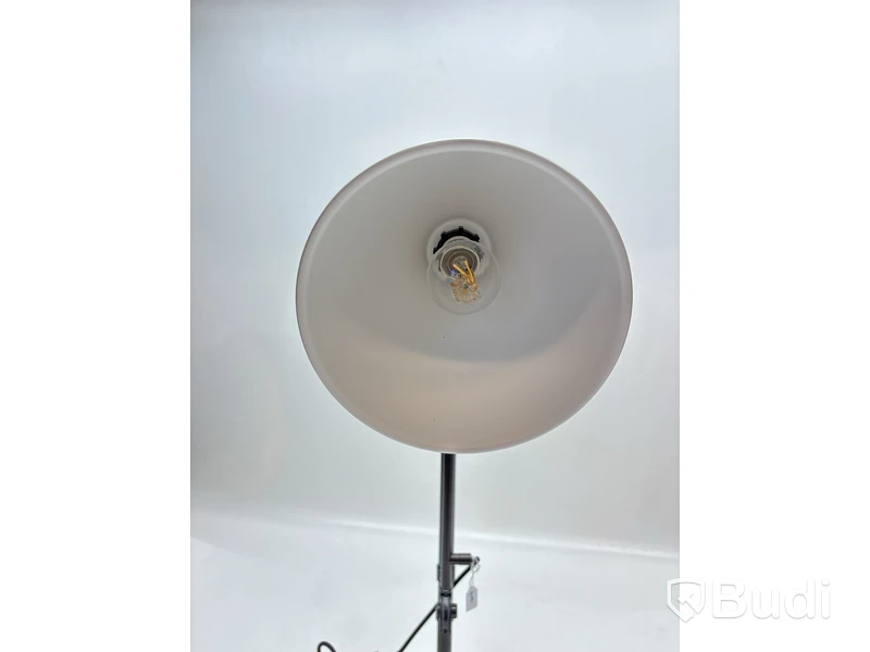 Bordslampa Gubi Bestlite. Ord. pris inkl. moms: ca 5550 kr