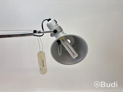 Skrivbordslampa Artemide Tolomeo. Ord. pris inkl. moms: ca 4540 kr