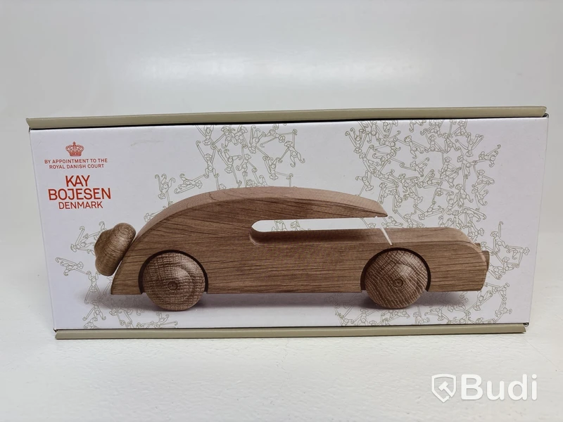 Miniatyrbil Kay Bojesen Sedan. Ord. pris inkl. moms: ca 1199 kr.