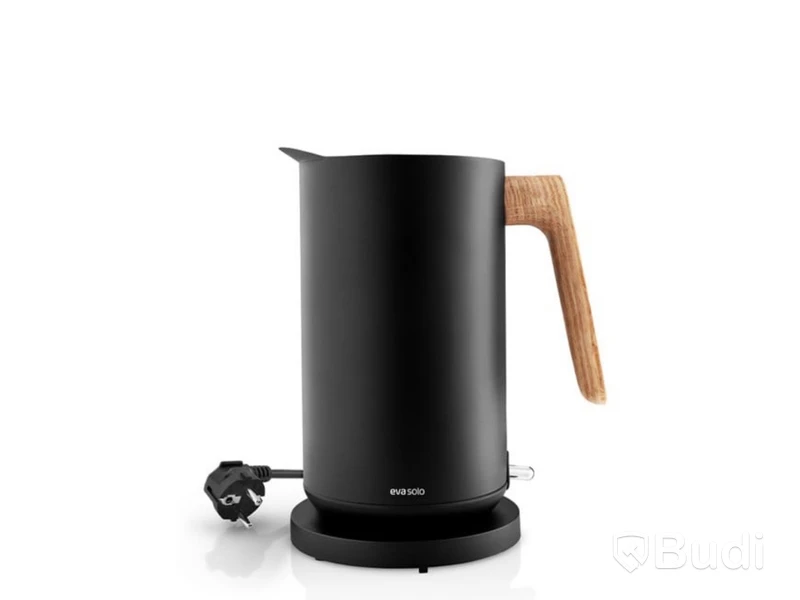 Vattenkokare Eva Solo. Ord. pris inkl. moms: ca 2399 kr.
