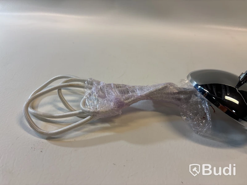 Taklampa Gubi Bestlite BL9. Ord. pris inkl. moms: ca 4799 kr.