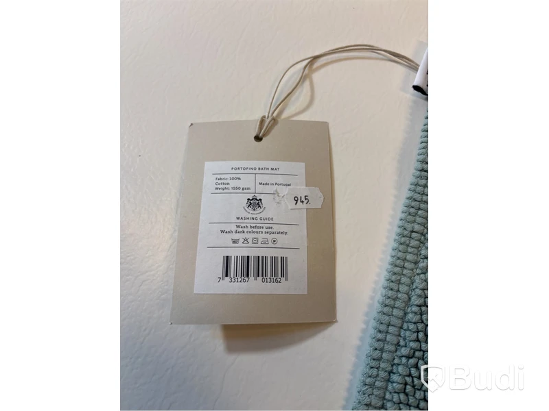 4 st. Badrummsmattor Mille Notti Portofino. Ord. pris inkl. moms: ca 3780 kr.