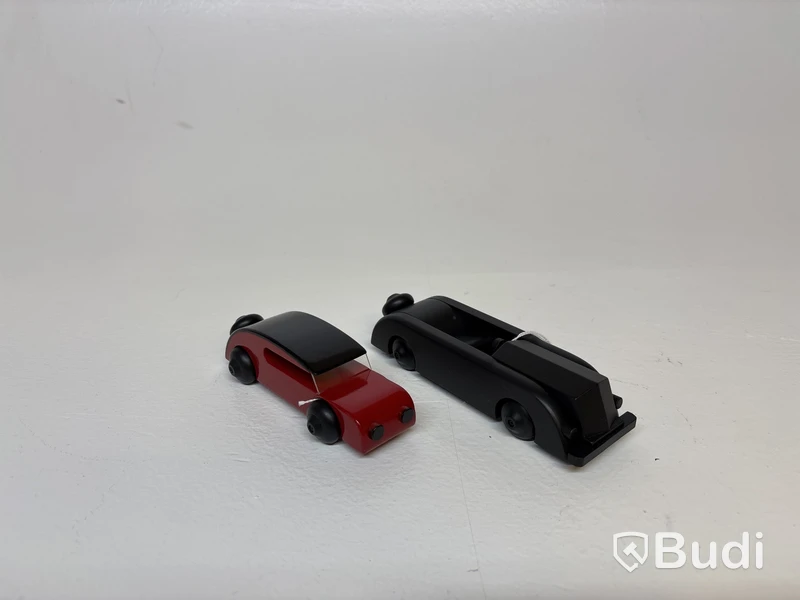 2 st. Miniatyrbilar Kay Bojesen Design. Ord. pris inkl. moms: ca 1448 kr.