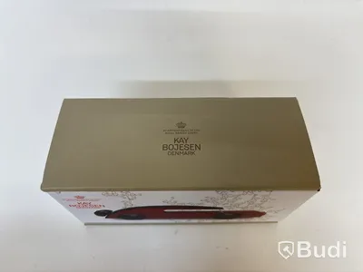 Miniatyrbil Kay Bojesen Sedan. Ord. pris inkl. moms: ca 699 kr.