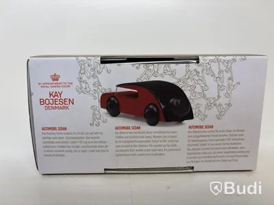 Miniatyrbil Kay Bojesen Sedan. Ord. pris inkl. moms: ca 699 kr.
