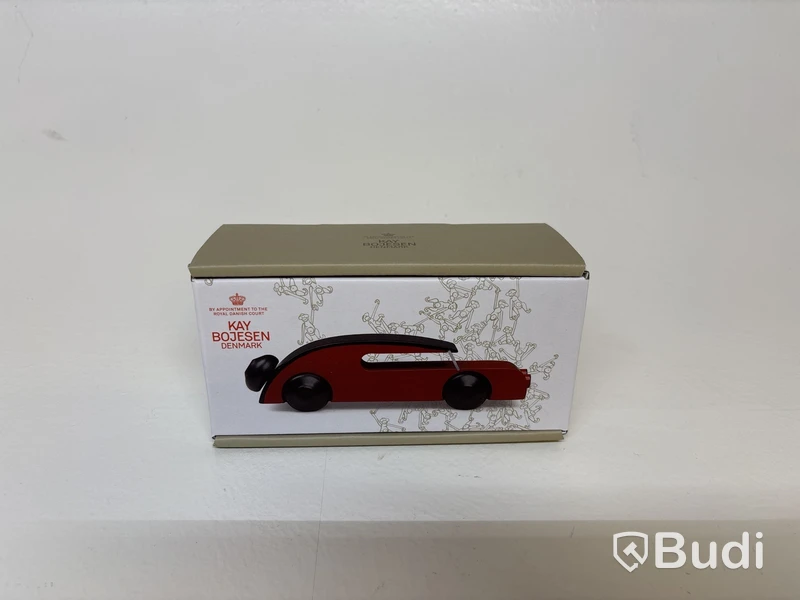 Miniatyrbil Kay Bojesen Sedan. Ord. pris inkl. moms: ca 699 kr.