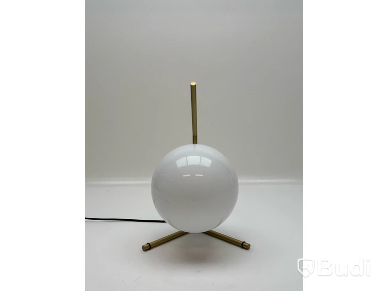 Bordslampa Flos, IC Lights T1 Low mässing, Ord. pris inkl. moms: ca 5680 kr