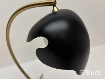 Bordslampa ATBO, P38 svart/mässing, Ord. pris inkl. moms: 6949 kr