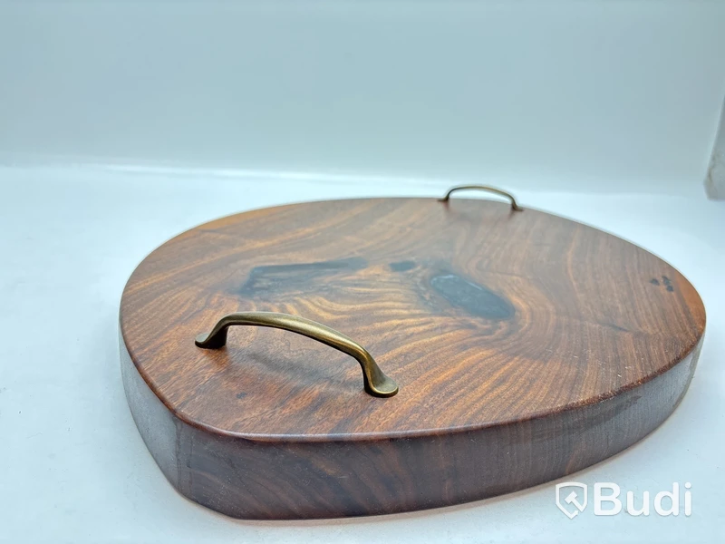 Skärbräda Oliver Wood Design. Ord. pris inkl moms. Ca: 4500 kr.
