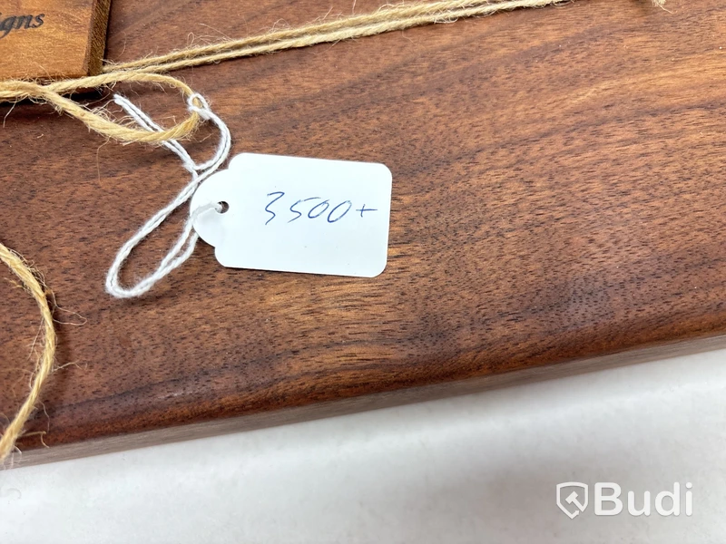 Skärbräda Oliver Wood Designs Ord. pris inkl. moms: Ca 3500 kr.