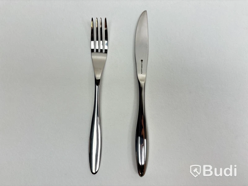 Parti med knivar och gafflar Klong Bohlin. Ord. pris inkl. moms: ca 2200 kr.
