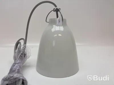 Taklampa Fritz Hansen Caravaggio opal. Ord. pris inkl. moms: ca 4599 kr.