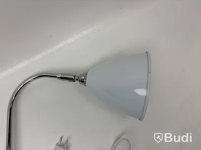Vägglampa Gubi Bestlite BL5.